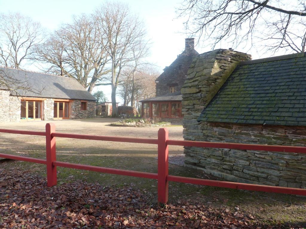 Les Fougerêts沙塞杜十八世纪旅馆住宿加早餐旅馆 外观 照片